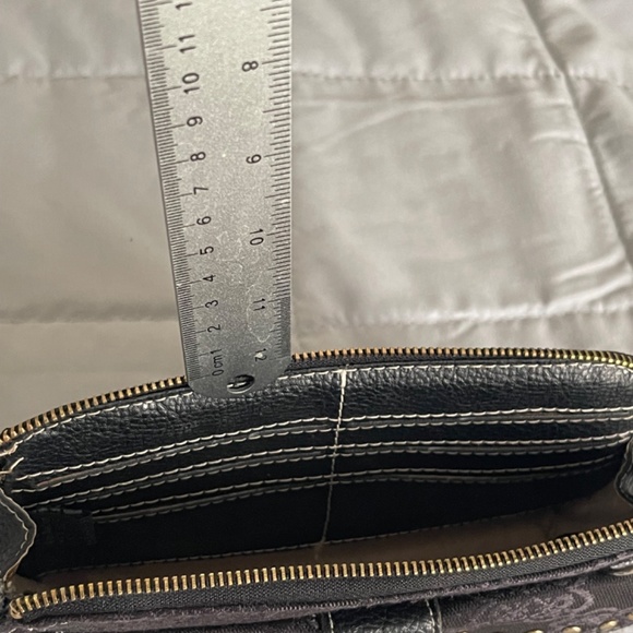 Kathy Van Zealand Jacquard Black Crossbody Bag - Picture 13 of 15